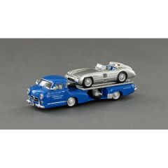 CMC Mercedes Benz 1954 Renntransporter Model 1/18