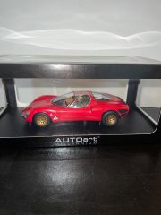 AUTOART - ALFA ROMEO - 33 1967