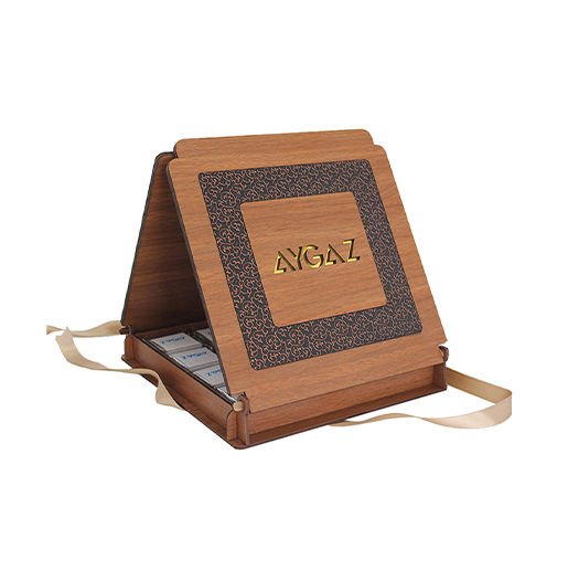 PLAKETLİ AHŞAP KUTU