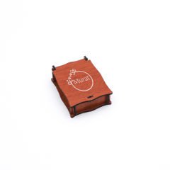 İsim Yazılı Ahşap Kutulu Metal Çakmak