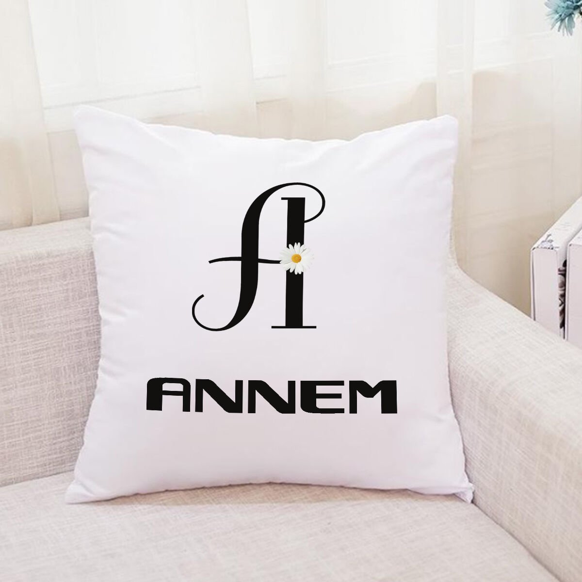 Papatya Figürlü A Harfi Annem Temalı Yastık