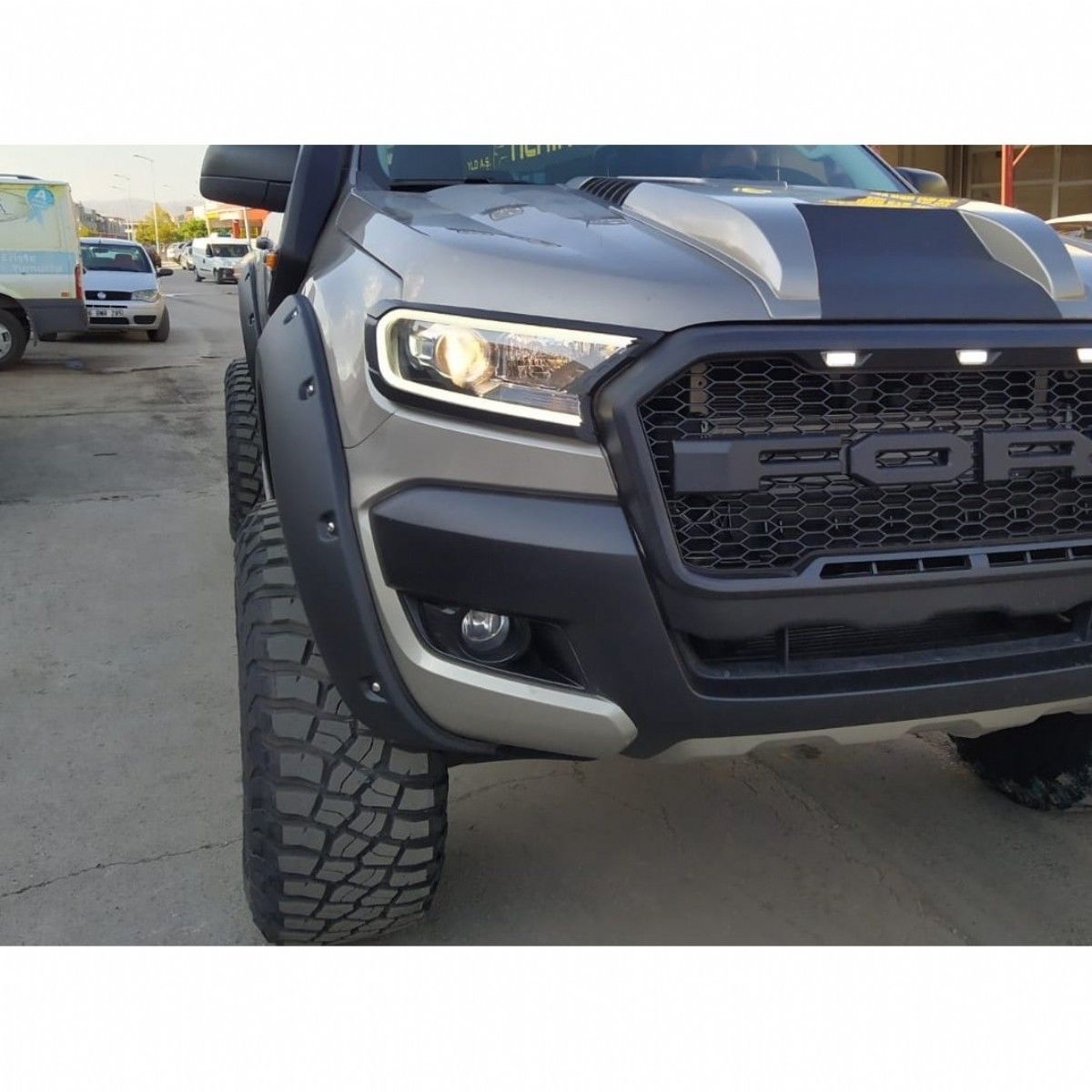 Ford Ranger T7 Ledli Far Kaplama