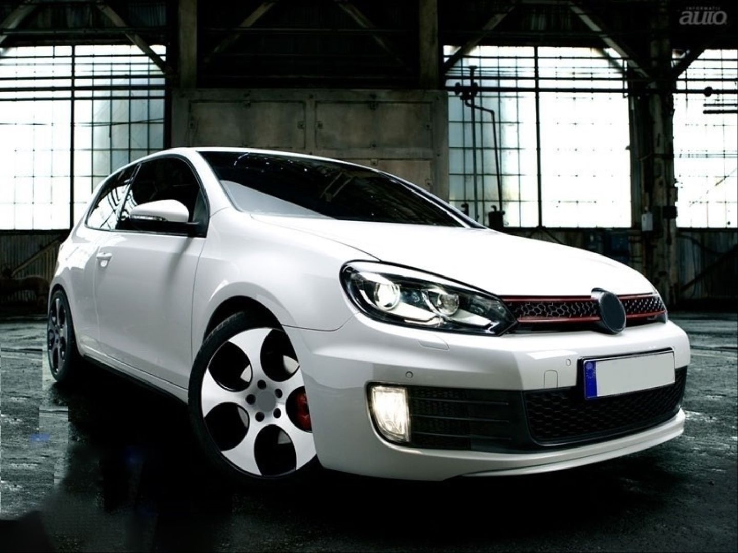 Volkswagen Golf 6 MK6 2009 - 2012 Arası Uyumlu Ön Tampon + Panjur GTI