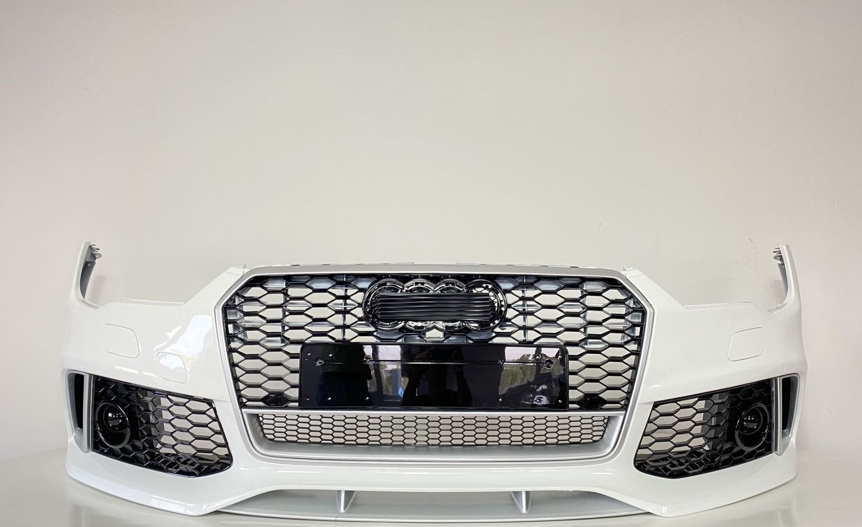 Audi A7 2015-2017 Uyumlu Rs7 Ön Tampon Panjur Seti