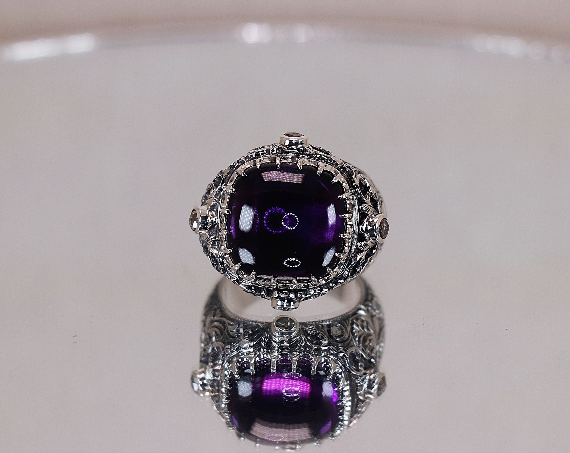 Ametist ve Pırlanta taşlı yüzük (Amethyst)