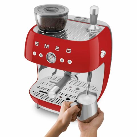 Kırmızı Öğütücülü Espresso Kahve Makinesi