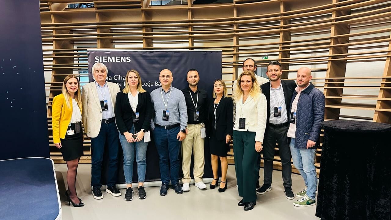 Siemens’in “Geleceğe Bağlan” Etkinliğindeydik
