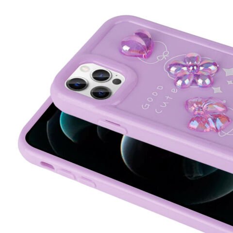 Apple iPhone 13 Pro Max Kılıf Kabartma Figürlü Parlak Patinda Toys Silikon Kapak
