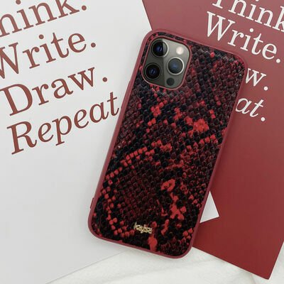 Apple iPhone 12 Pro Max Kılıf Kajsa Glamorous Serisi Snake Pattern Kapak