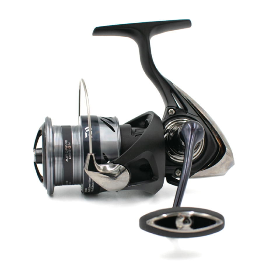 DAIWA NINJA 24 BS LT 4000C MAKARA