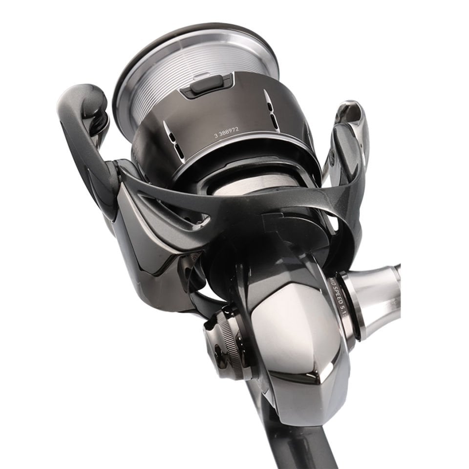 DAIWA LUVIAS 24 PC LT 3000 MAKARA