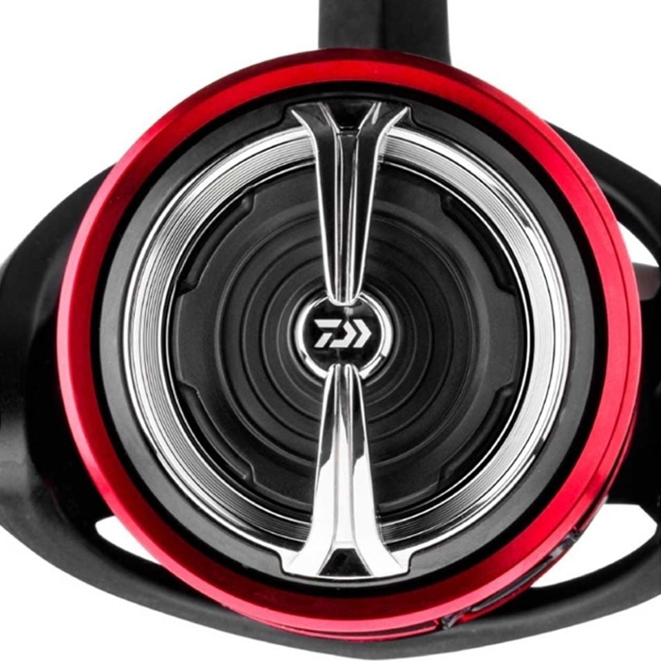 DAIWA BALLISTIC MQ 21 LT 2000 S MAKARA