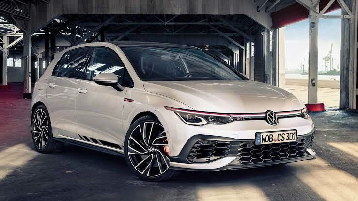 VW GOLF 8 GTİ CS ÖN TAMPON 2021- BOYASIZ