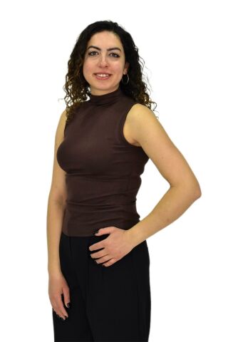 Kadın Düz Renk Vücuda Oturan Askılı Tişört BGL-ST04297