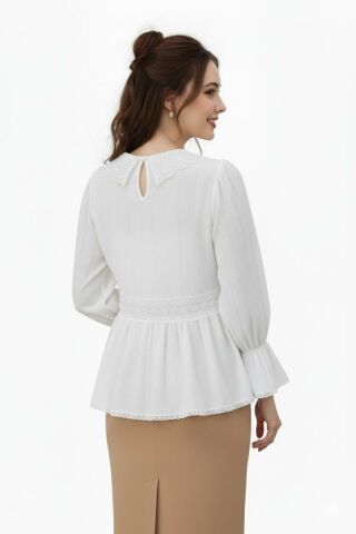 Kadın Yaka Güpürlü Kol Valonlu Bluz BGL-ST04353