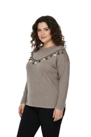 Kadın Yumoş Önü Püsküllü Modelli Bluz BGL-ST05142