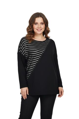 Kadın Siyah Sıfır Yaka Taşlı Bluz BGL-ST05152