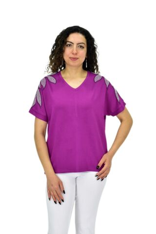 Kadın Yarım Kol V Yaka Taşlı Likralı Tişöt  BGL-ST04654