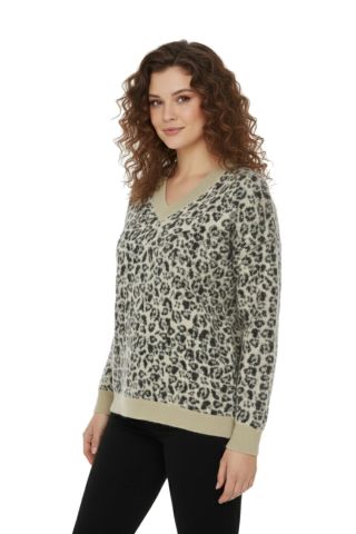 Kadın V Yaka Leopar Desen Sakallı Triko Kazak BGL-ST05079
