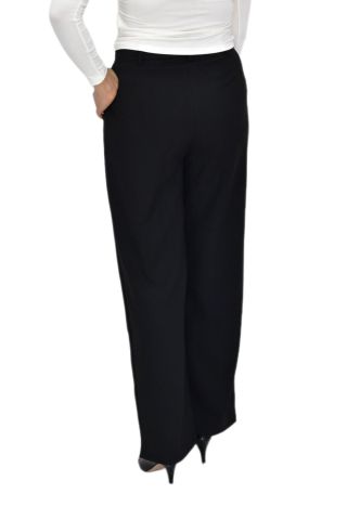 Kadın Siyah Pileli Bol Kumaş Pantolon BGL-ST04299