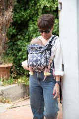 Huggy Softy Baby Size Carrier - Marble Mist
