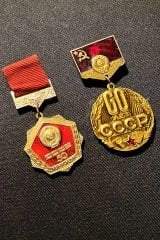 Sovyetler Birliği'nin Kuruluşunun 50. ve 60. Yılı Madalyaları
