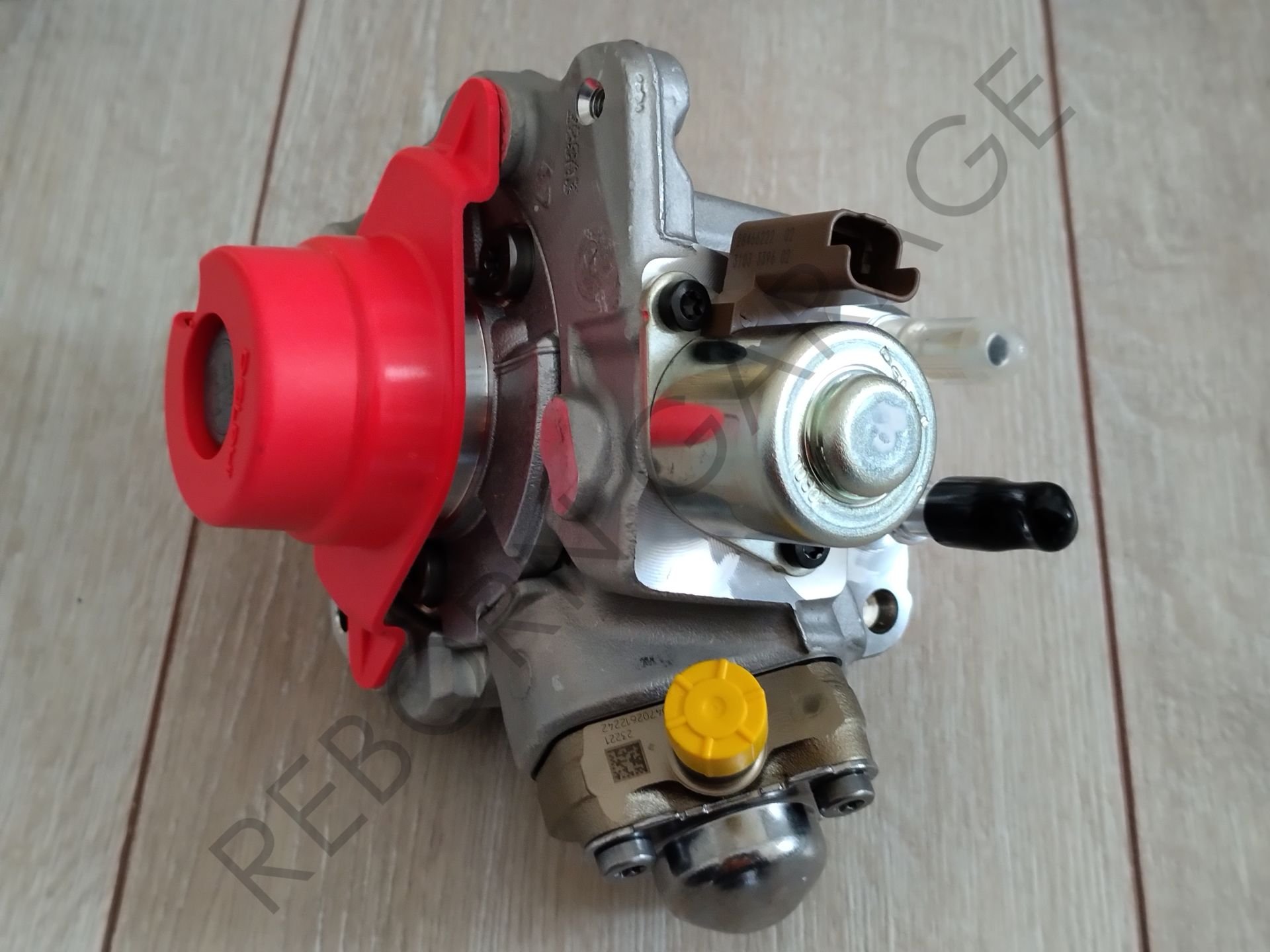 DS7Q9A543BB DS7Q9A543BA 1870671 2407494 Ford 2.0 TDCI Mazot Pompası