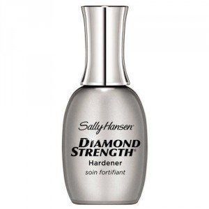 Sally Hansen Diamond Strength Tırnaklarda Elmas Sertliği