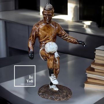 Cristiano Ronaldo Heykeli Dekoratif Obje Futbol Figürleri Ev Ofis Dekorasyonu Sporcuya Hediyelik Eşyalar