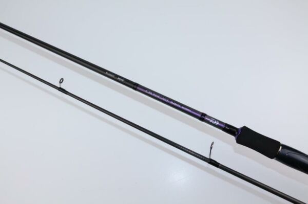 Daiwa Crosscast 274 cm 10-35 gr 2P Spin Olta Kamışı