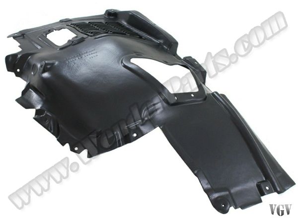 Çamurluk Davlumbazı F07+LCI Ön Sol; Ön Taraf