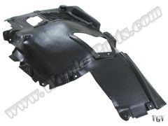 Çamurluk Davlumbazı F07+LCI Ön Sol; Ön Taraf