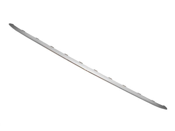 Tampon Nikelajı W213 Ön Alt Orta -AMG- 2020-