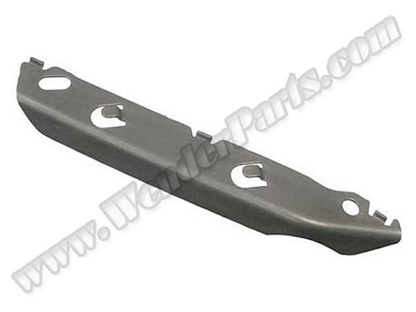 Tampon Braketi E90+LCI Ön Sol; Alt Parça