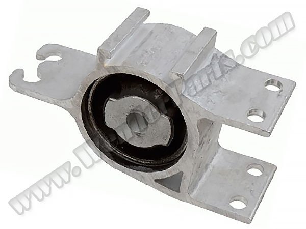Salıncak Burcu W176 W246 C117 Ön Alt Sol; Kovanlı