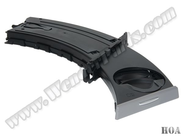 Bardaklık E90+LCI Ön Sol; Gri