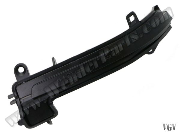 Ayna Sinyali F20+LCI F34+LCI F32+LCI F36+LCI X1:E84 Sol; Beyaz