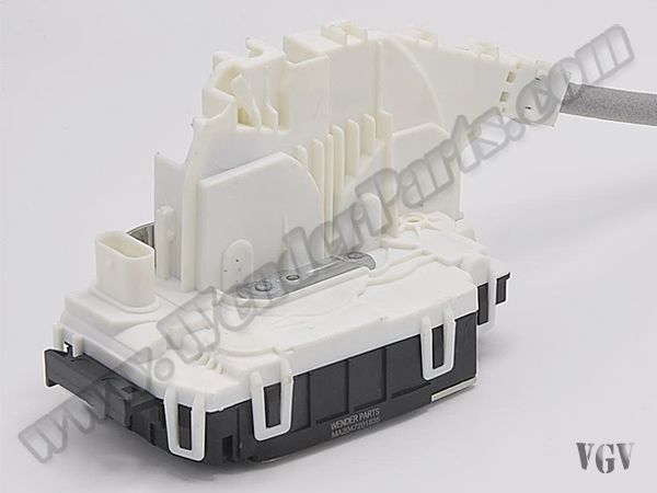 Kapı Kilidi W204 W212 Arka Sağ
