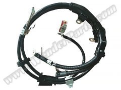 Akü Kablosu W204 C207 X204 Artı +