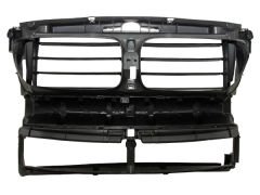 Panel Hava Kanalı F10+LCI Ön; Fan Maskesi Motorsuz