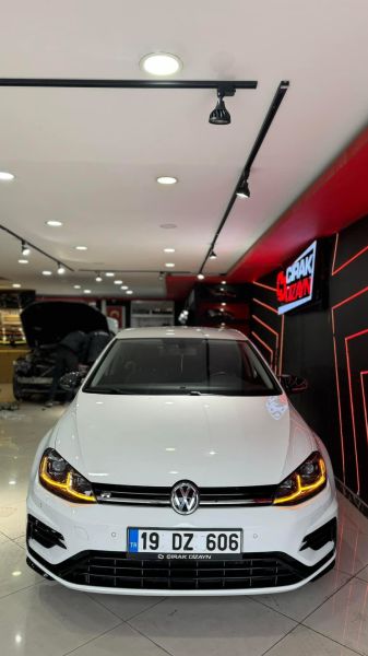 GOLF 7 ICIN GOLF 7,5  'R BODY KIT (Boyasız)