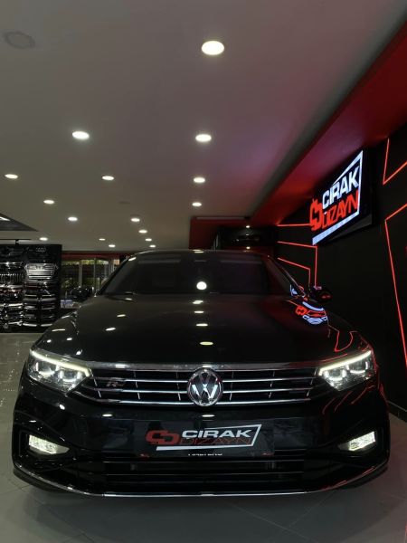 PASSAT B8 İÇİN 8.5 GÖRÜNÜM R-LINE ÖN TAMPON & PANJUR