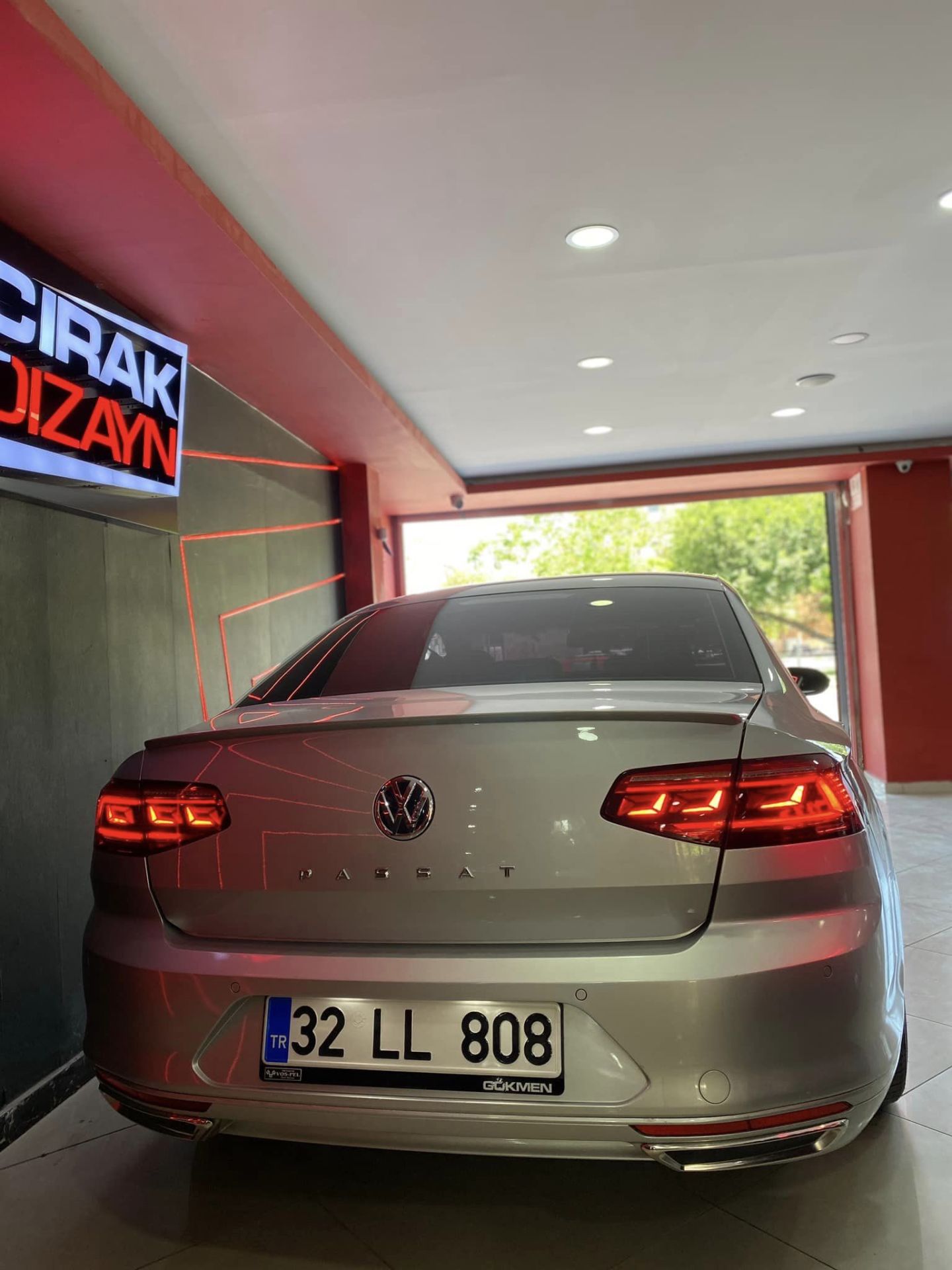 PASSAT B8 ICIN UYUMLU 8,5 GÖRÜNÜM LED STOP