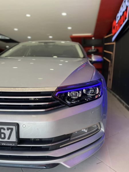 PASSAT B8 2015-2018 İÇİN UYUMLU B 8.5 GÖRÜNÜMLÜ FULL LED FAR (DOUBLE U)