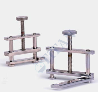 ISOLAB - 052.17.012 hortum kıskacı - hoffmann tipi - 12 mm boru çapı için  (1 adet / paket)