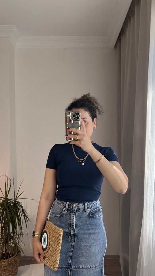 Quzu Lacivert Bisiklet Yaka Bady Tshirt
