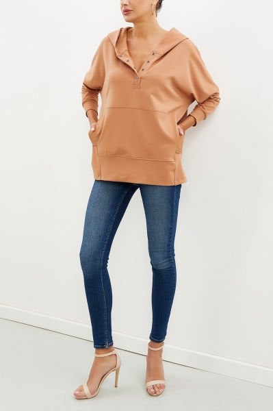 CAMEL SWEATSHIRT