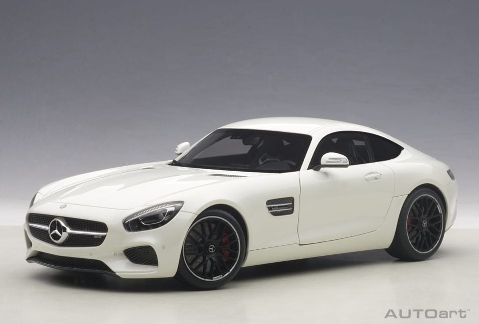 AUTOART MERCEDES AMG GT-S 1:18 (76311)