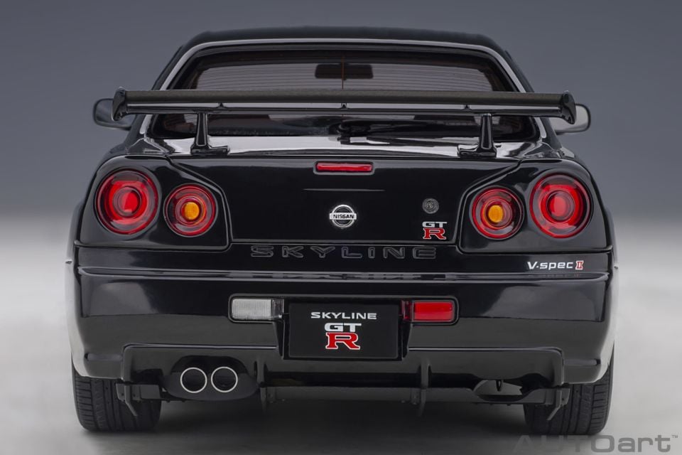 AUTOART NISSAN SKYLINE GT-R (R34) V-SPEC II 1:18 (77407)