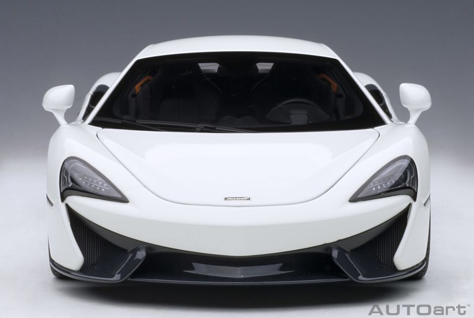 AUTOART MCLAREN 570S 1:18 (76041)